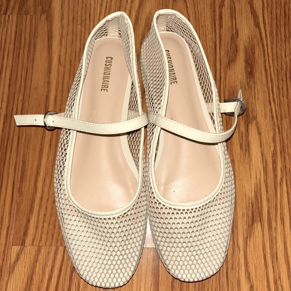 CUSHIONAIRE Muse Mesh Mary Jane SIZE 8 (BRAND NEW‼️)